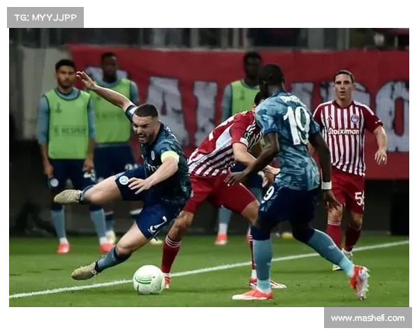 奥林匹亚科斯荣膺欧协联冠军 解读球队辉煌胜利与战术亮点