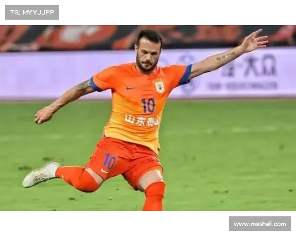 山东泰山克雷桑8球破门背后的奋斗与荣耀：从拼搏到顶峰的励志之路